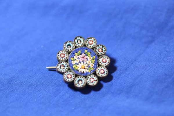 画像3: マーガレット　モザイクブローチ (3)