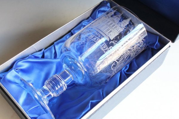 画像2: ウェッジウッド　クリスマスゴブレット (2)