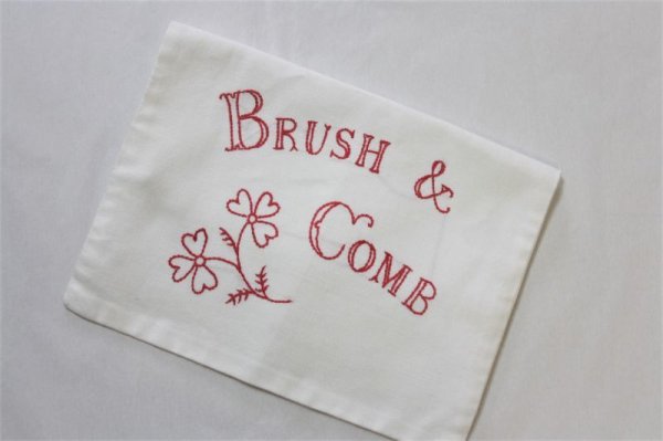 画像1: ブラシ＆コーム　刺繍の巾着 (1)