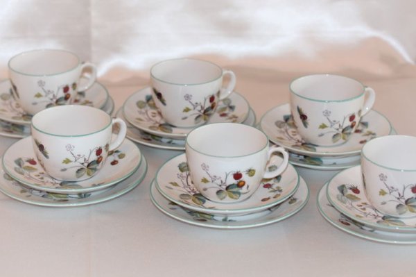 画像11: ロイヤルウースター ストロベリーフェア トリオ (11)