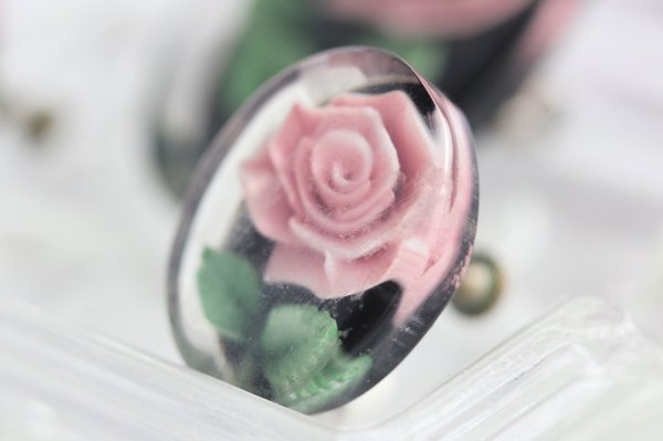 画像9: バラのペンダントブローチ&イヤリング (9)