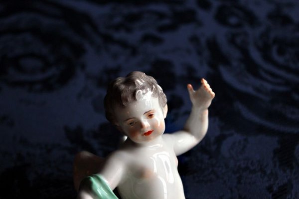 画像10: マイセン 天使人形(「箴言の天使」シリーズより) (10)
