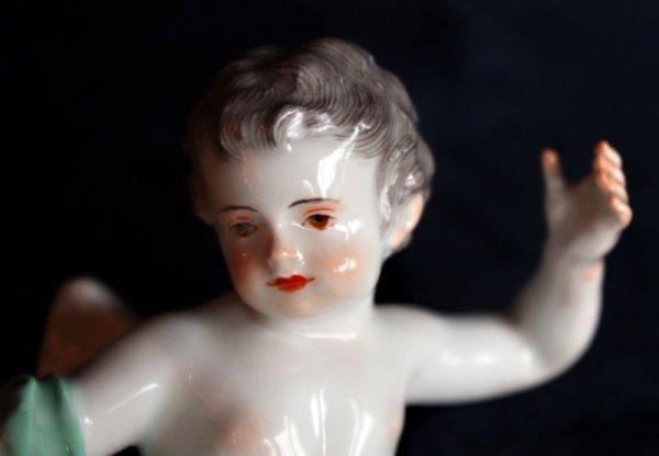 画像12: マイセン 天使人形(「箴言の天使」シリーズより) (12)