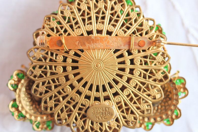 ヴィオレッタX`masツリーブローチ ハグラー クリスマスツリーの