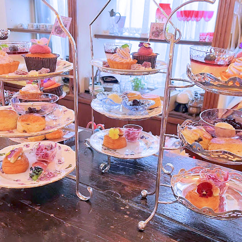 Atelier Ruban × Violetta　サマーアフタヌーンティー